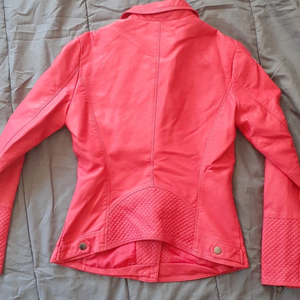Coral jacket - Picture 4 of 4